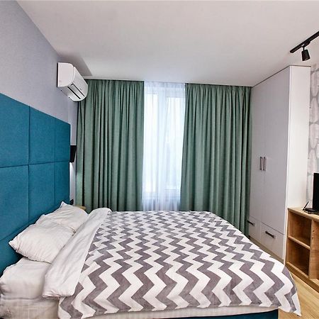 Allurapart Inn MVZ, Левобережная МВЦ Киев Экстерьер фото